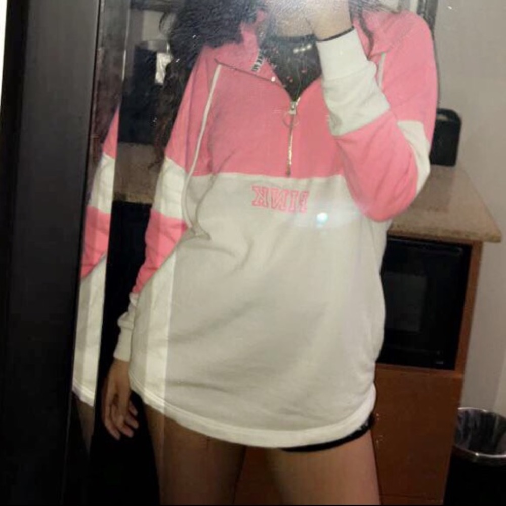 VS PINK Half Zip